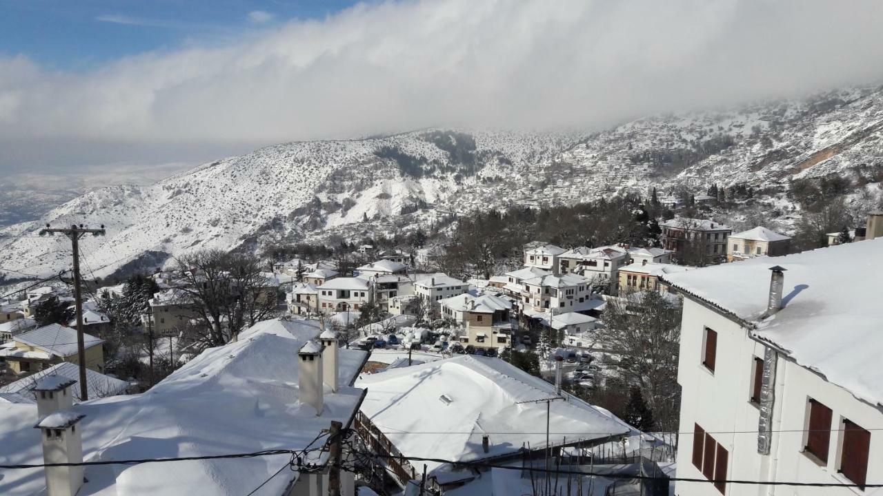 Karavos Hotel Portaria  Luaran gambar