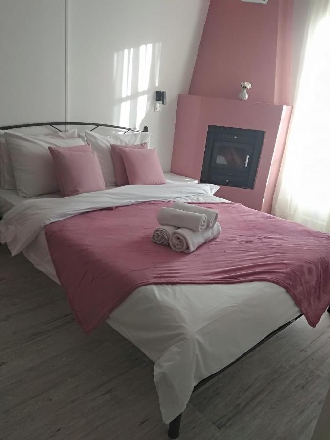 Karavos Hotel Portaria  Luaran gambar